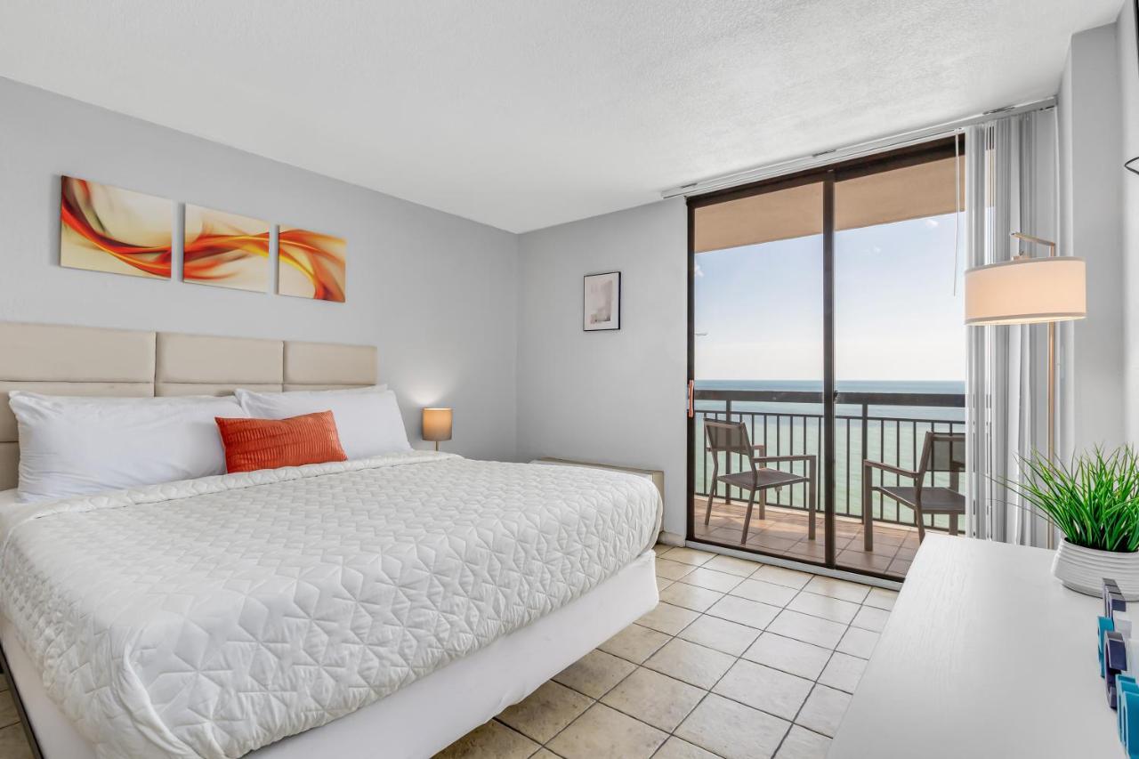 Beachfront Romantic Studio Escape W Perfect View 1212 미를 비치 외부 사진